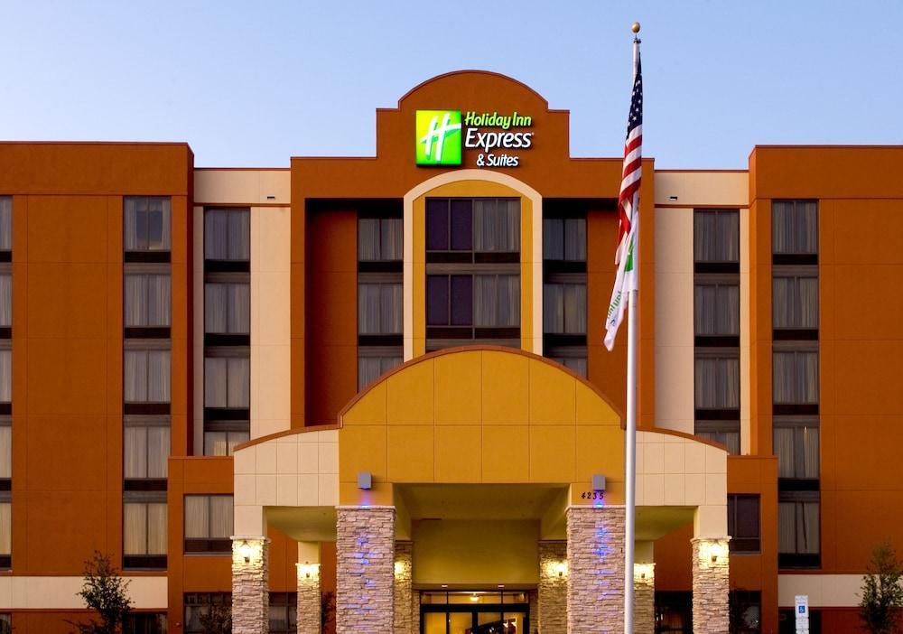 Holiday Inn Express Hotel & Suites Dallas Fort Worth Airport South, An Ihg Hotel Irving Exterior foto